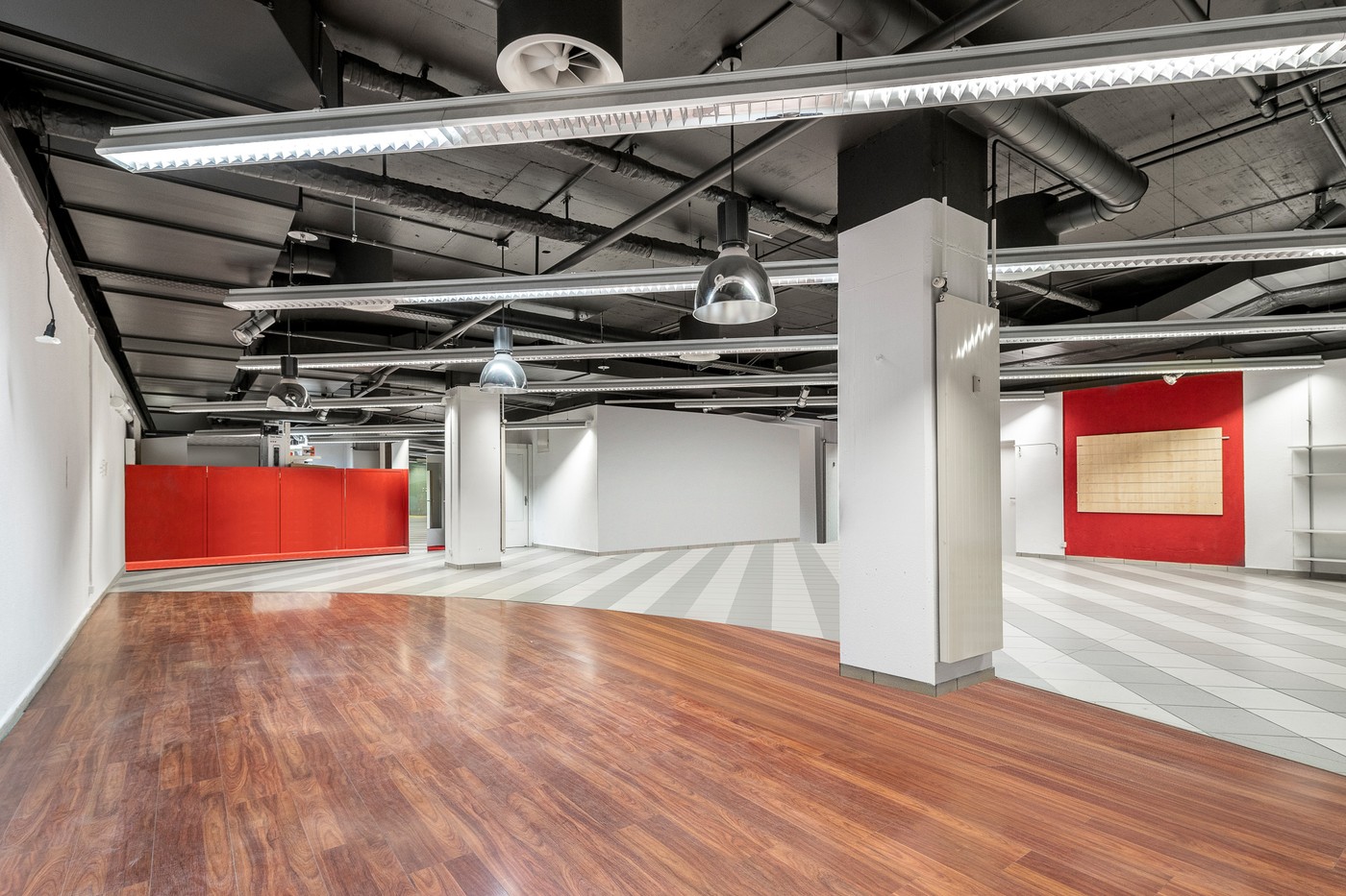Negozio di 230m²