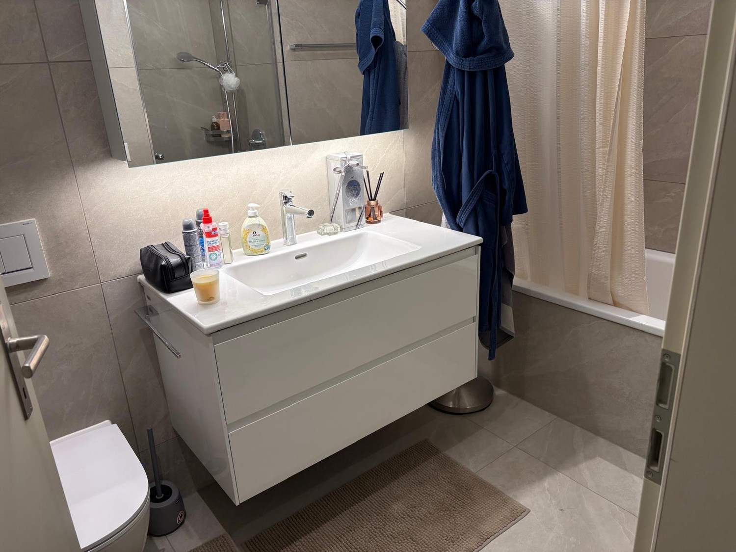 Room in a shared flat, Foto 4 von 7
