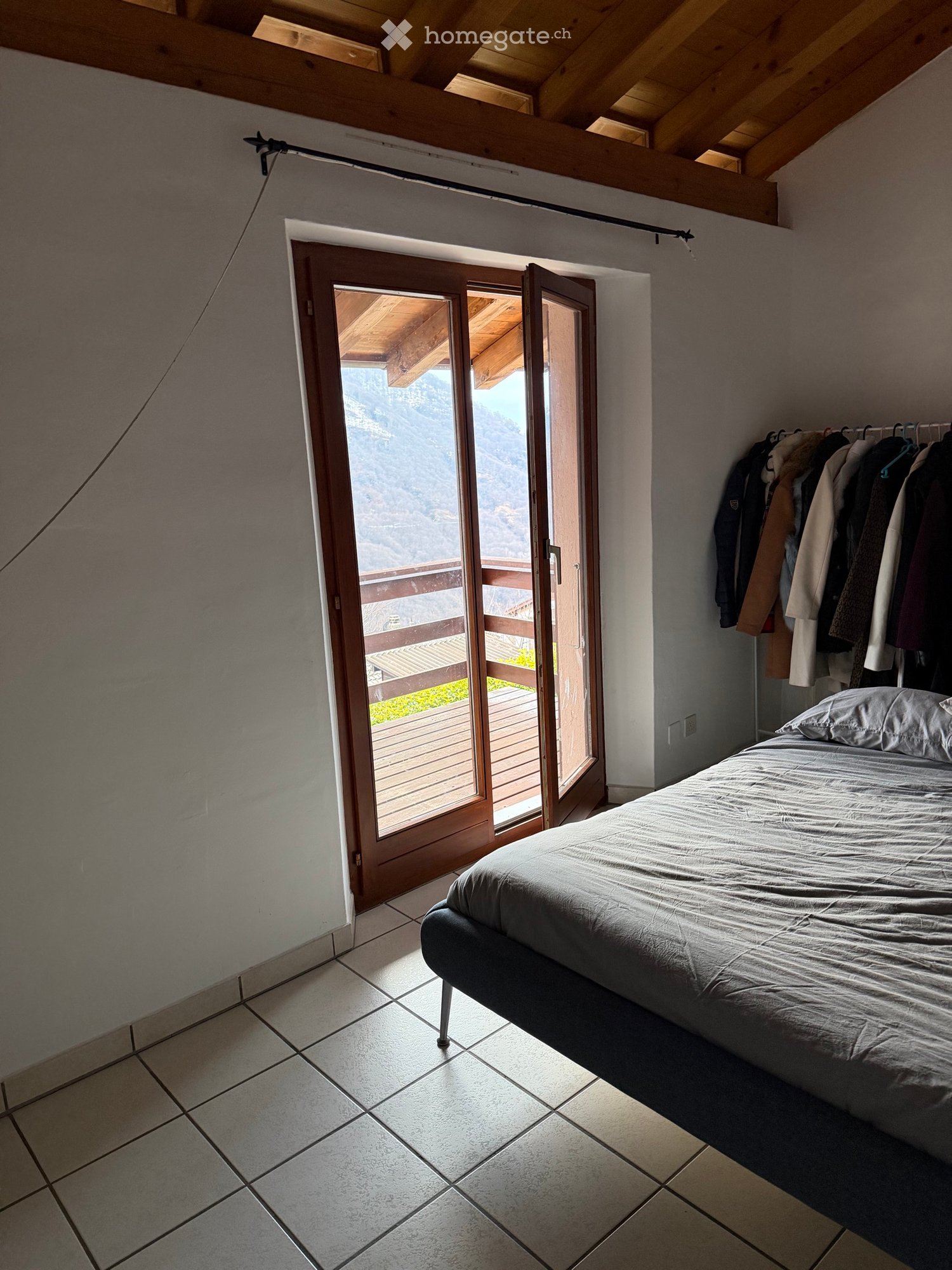 5 rooms single house