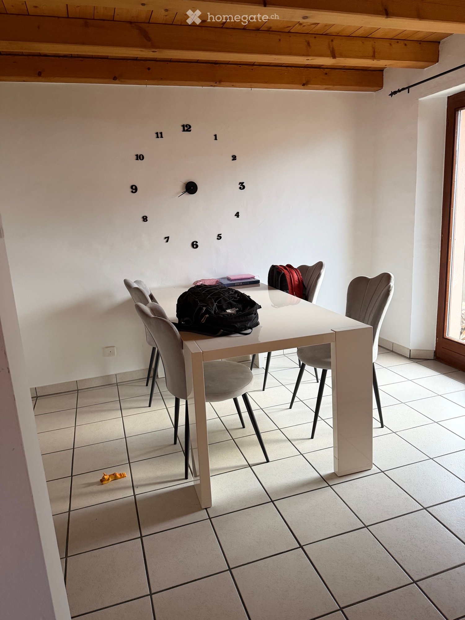 5 rooms single house