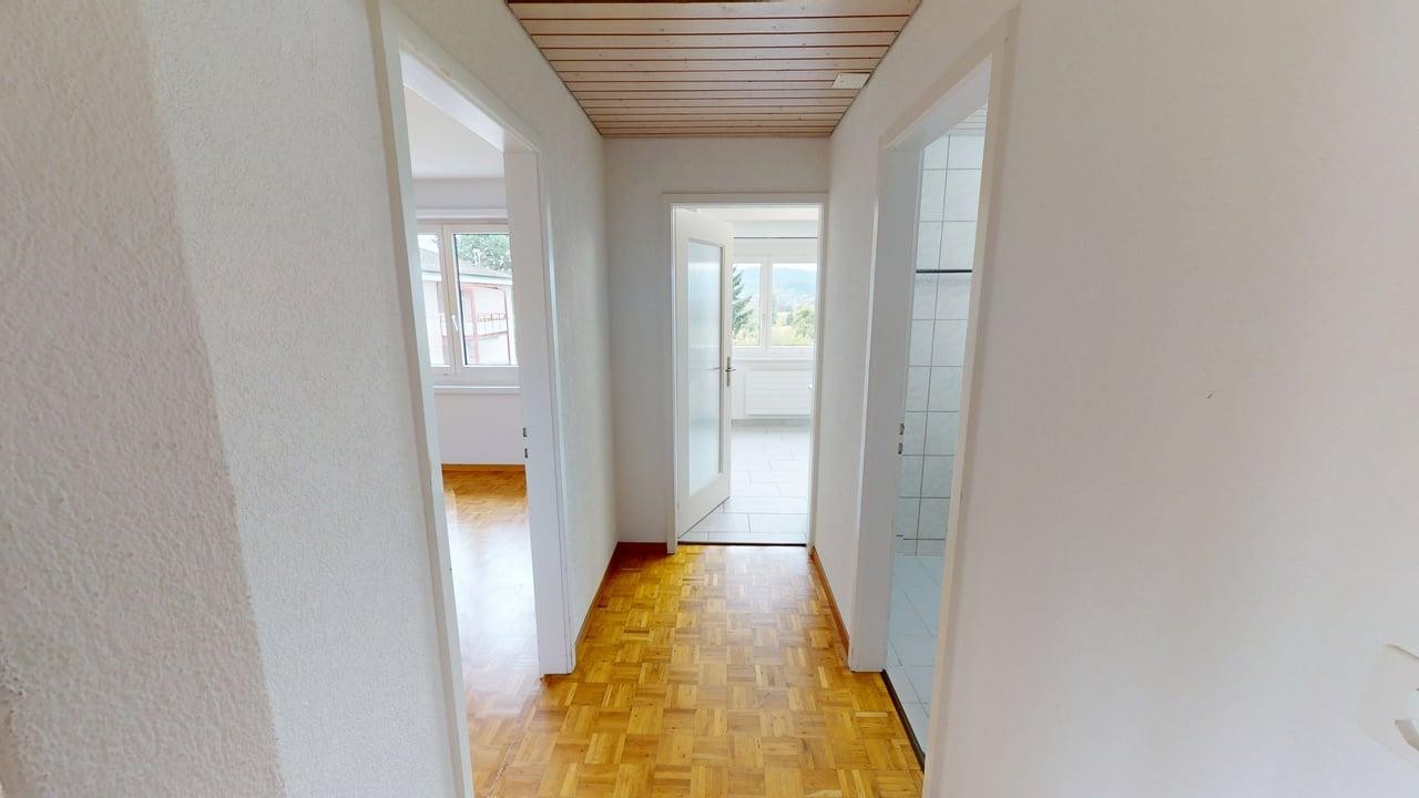 4 rooms apartment, Foto 10 von 10