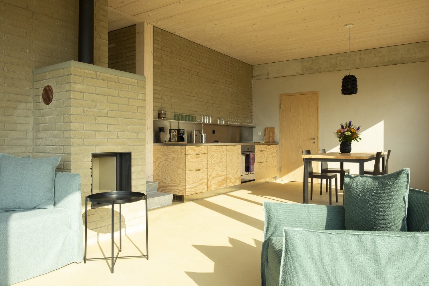 Möblierte 3 ½ Zimmer Wohnung, Foto 3 von 10