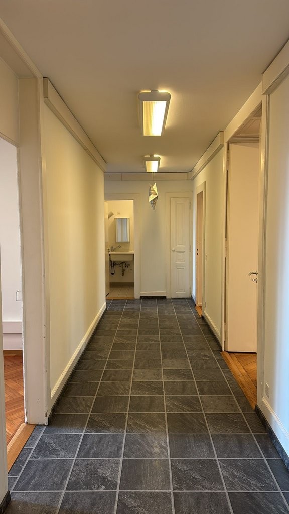 131m² Büro, Foto 3 von 10