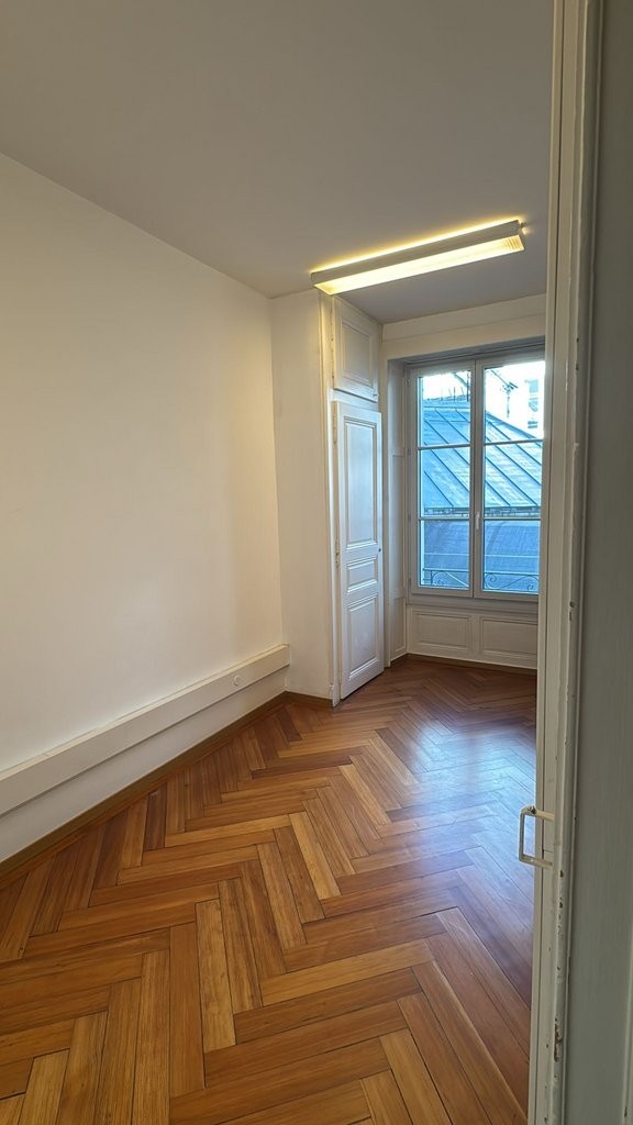 131m² Büro, Foto 4 von 10