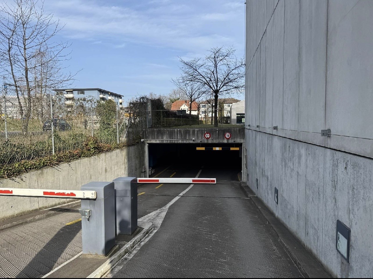 Underground slot, Foto 2 von 4