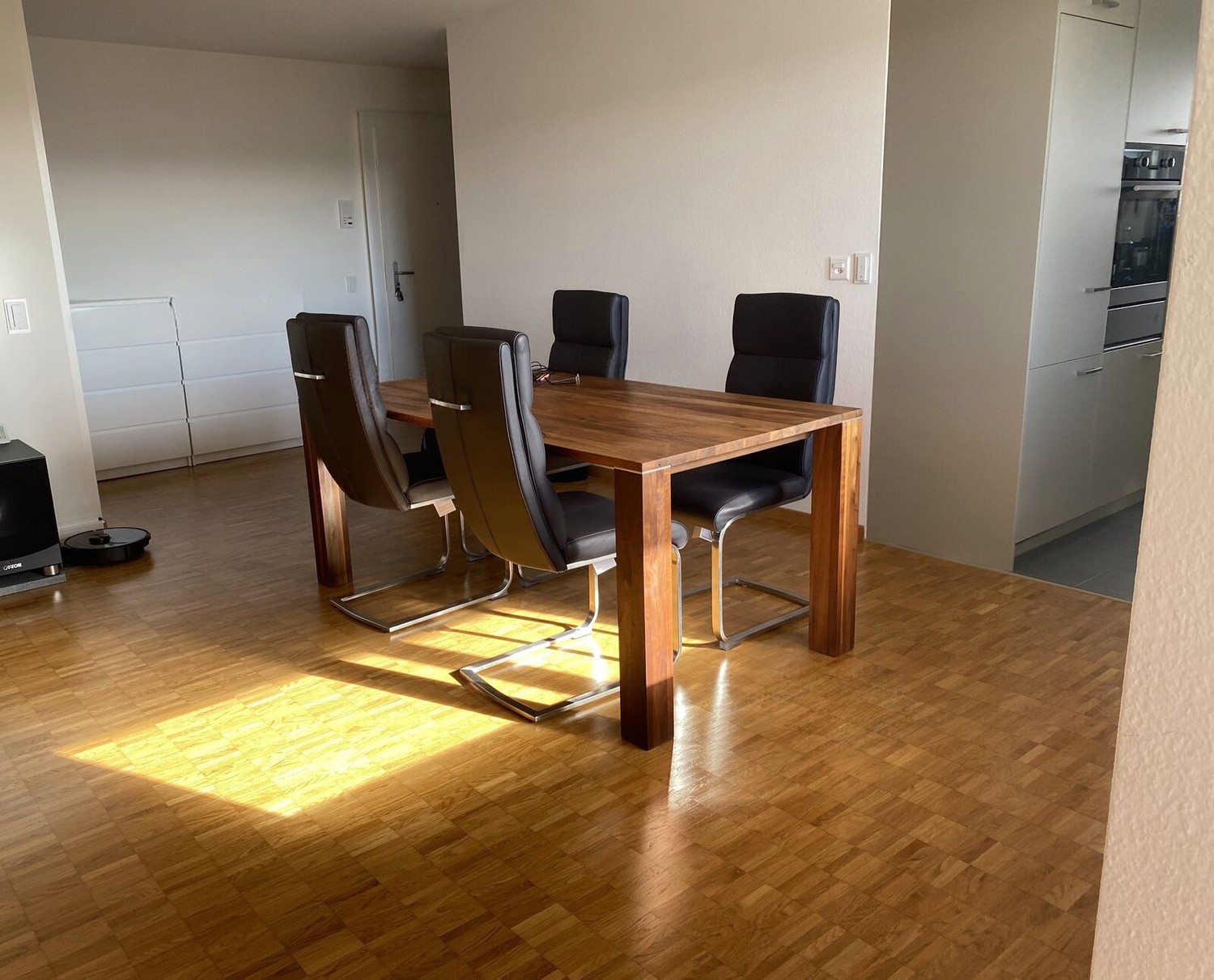 2 ½ rooms apartment, Foto 1 von 8