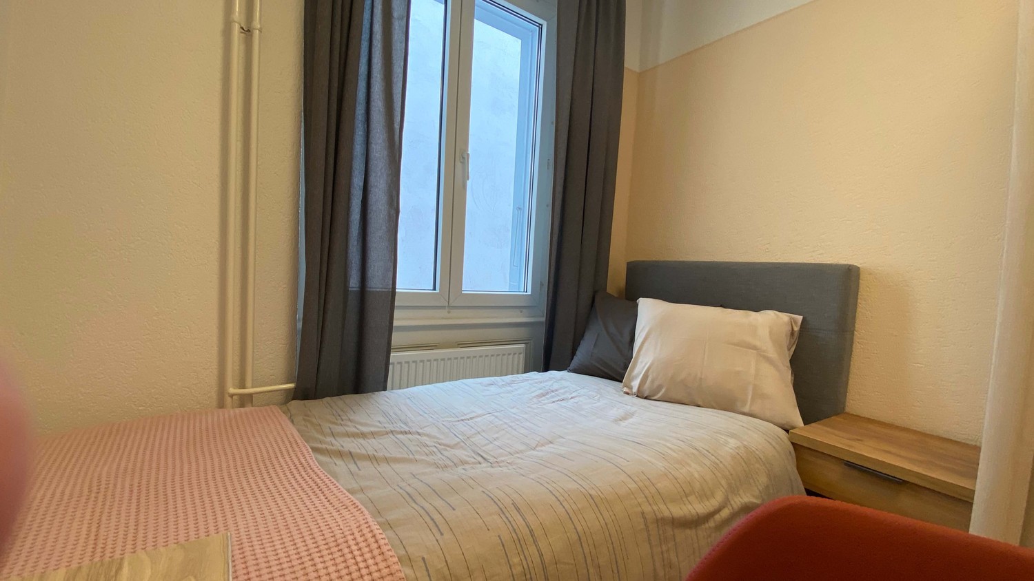 Zimmer in einer Wohngemeinschaft, Foto 2 von 10