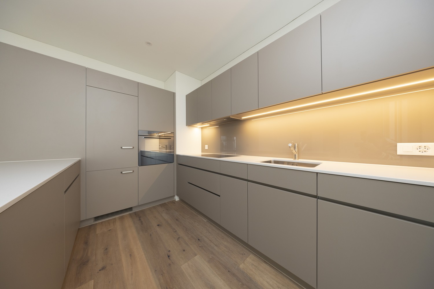 4 ½ rooms apartment, Foto 4 von 10