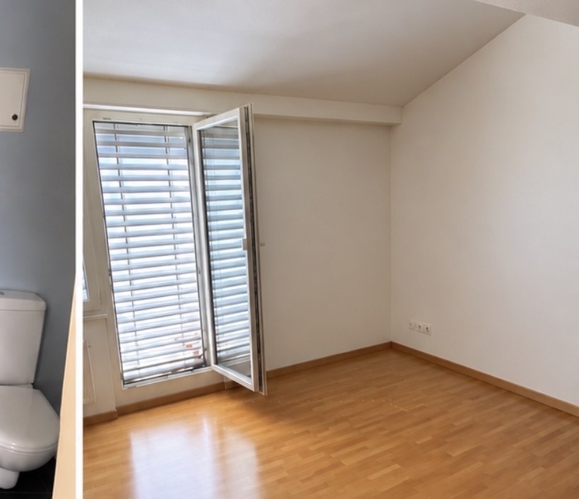 1 room apartment, Foto 3 von 4
