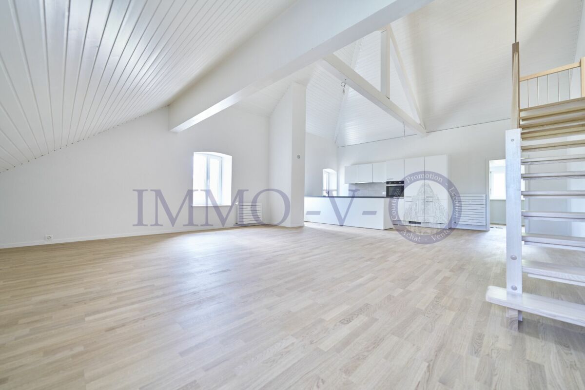 5 Zimmer Dachwohnung, Foto 1 von 10