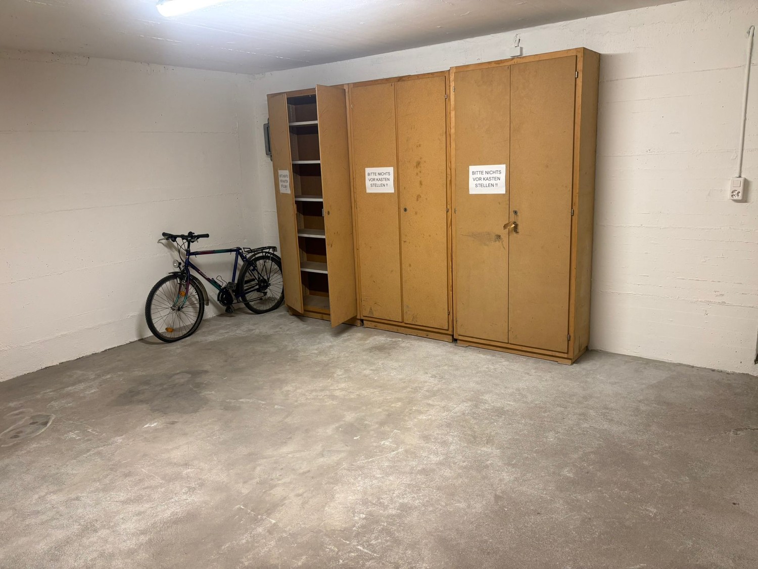 99-99m² commerciale