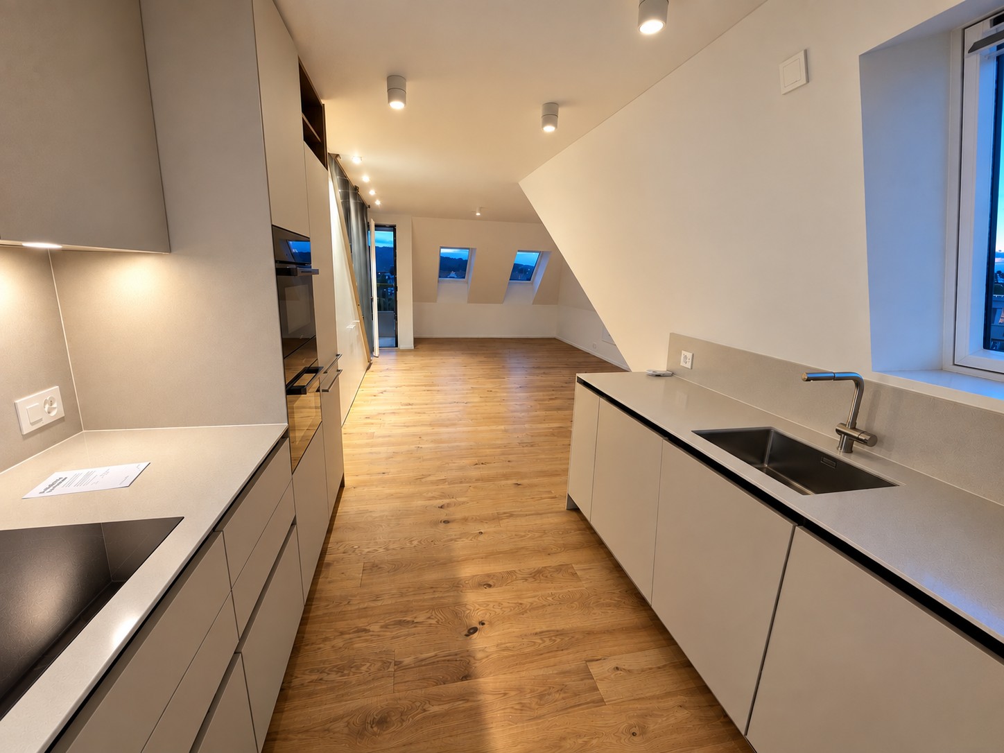 3 ½ rooms roof flat, Foto 3 von 10