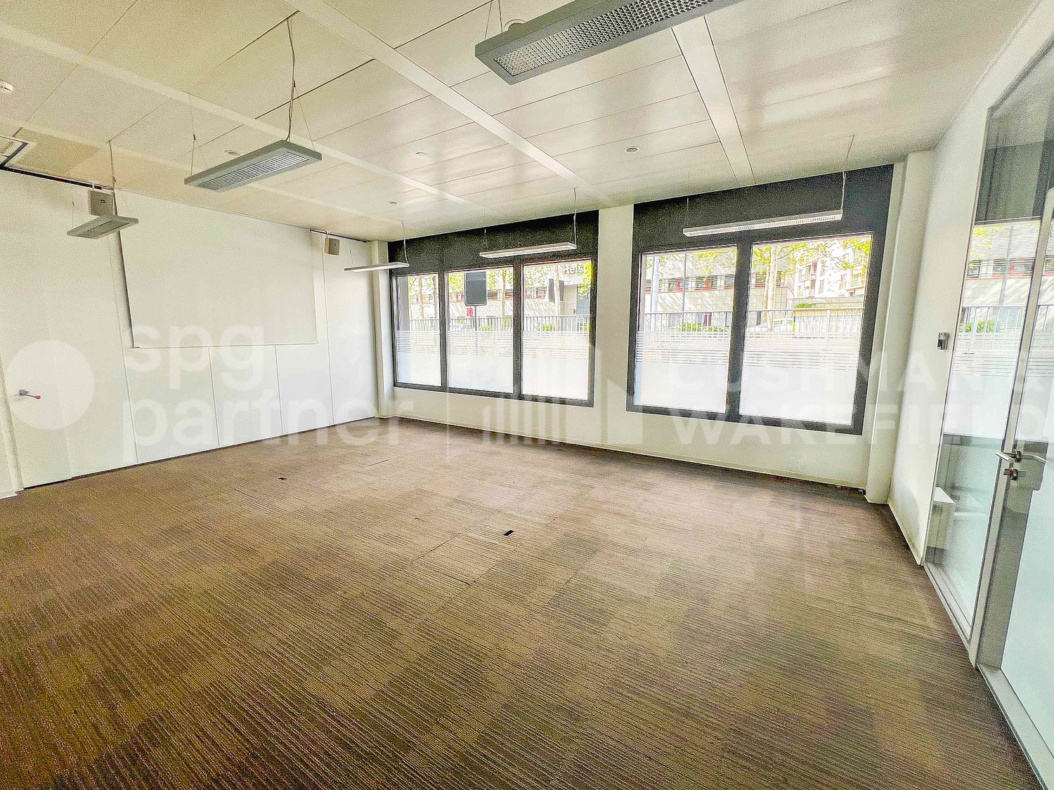 210m² office, Foto 9 von 10