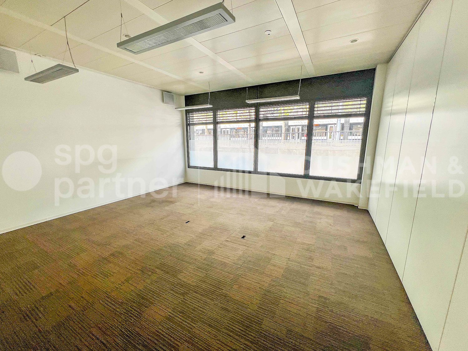 210m² office, Foto 4 von 10