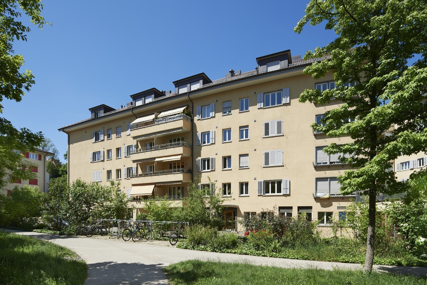 3 rooms apartment, Foto 1 von 7