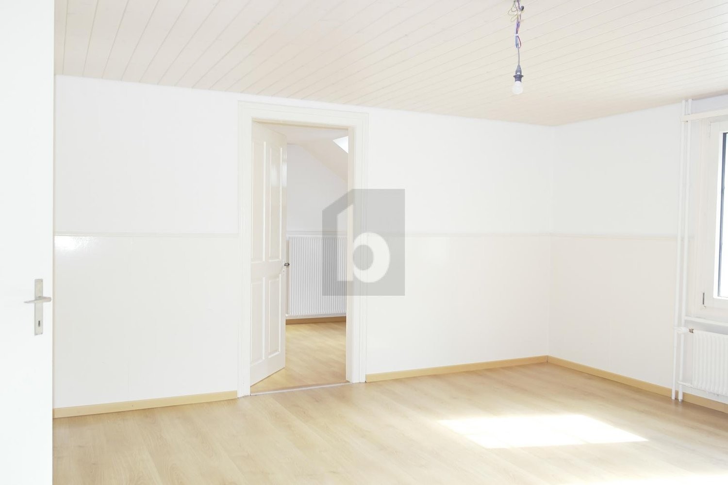 maison de rapport de 15 pièces