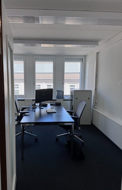 15m² office