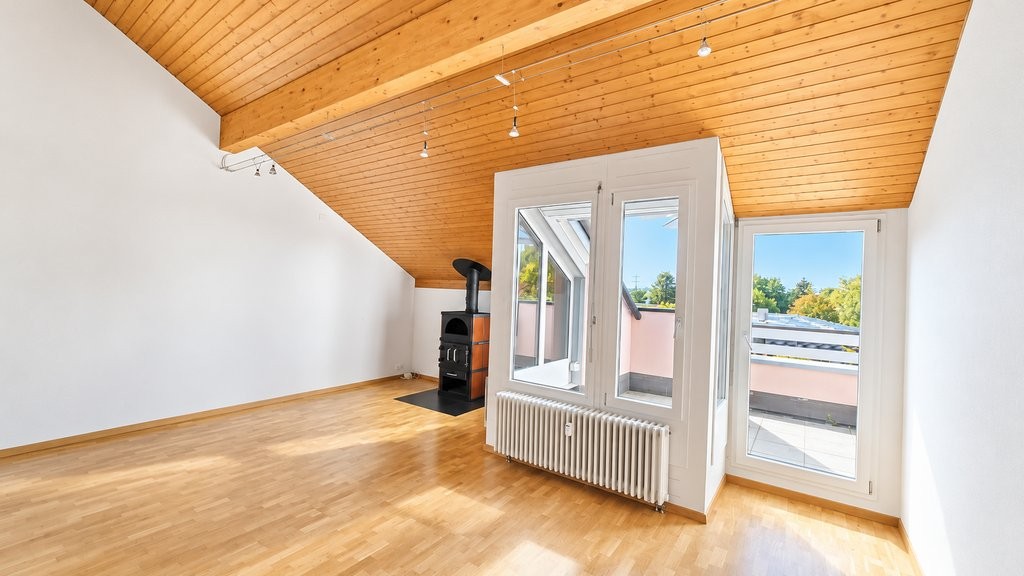 Appartamento di 2 ½ locali, foto 2 di 6
