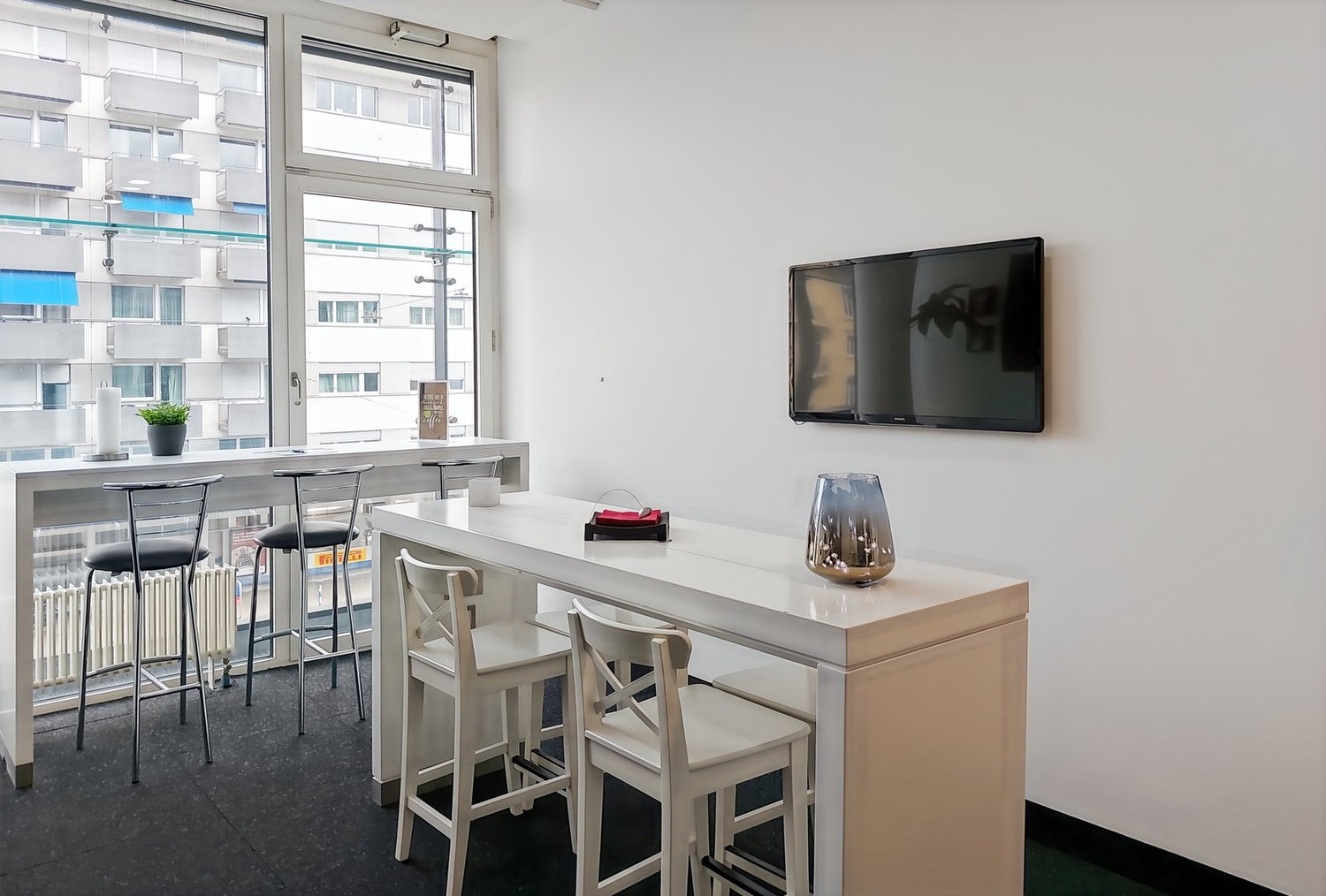 Office, photo 10 of 10
