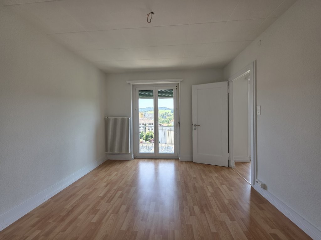 4-Zimmer-Wohnung, Foto 3 von 7