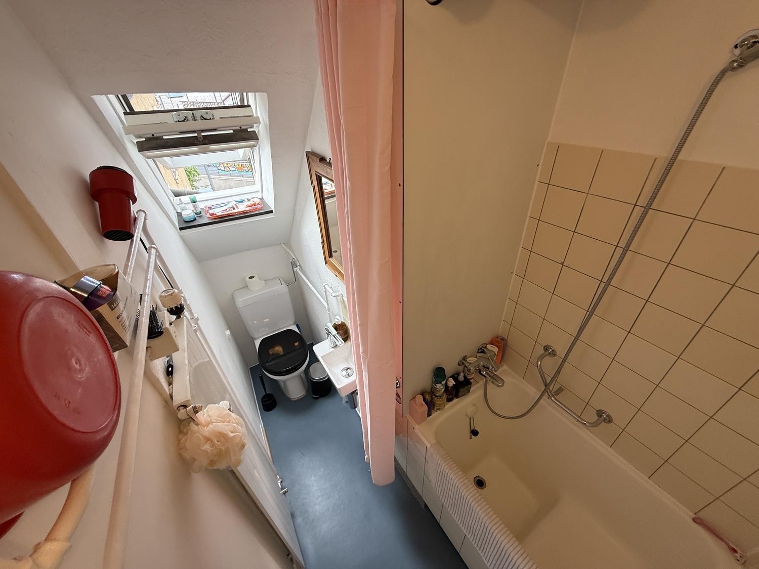 Zimmer in einer Wohngemeinschaft, Foto 5 von 5