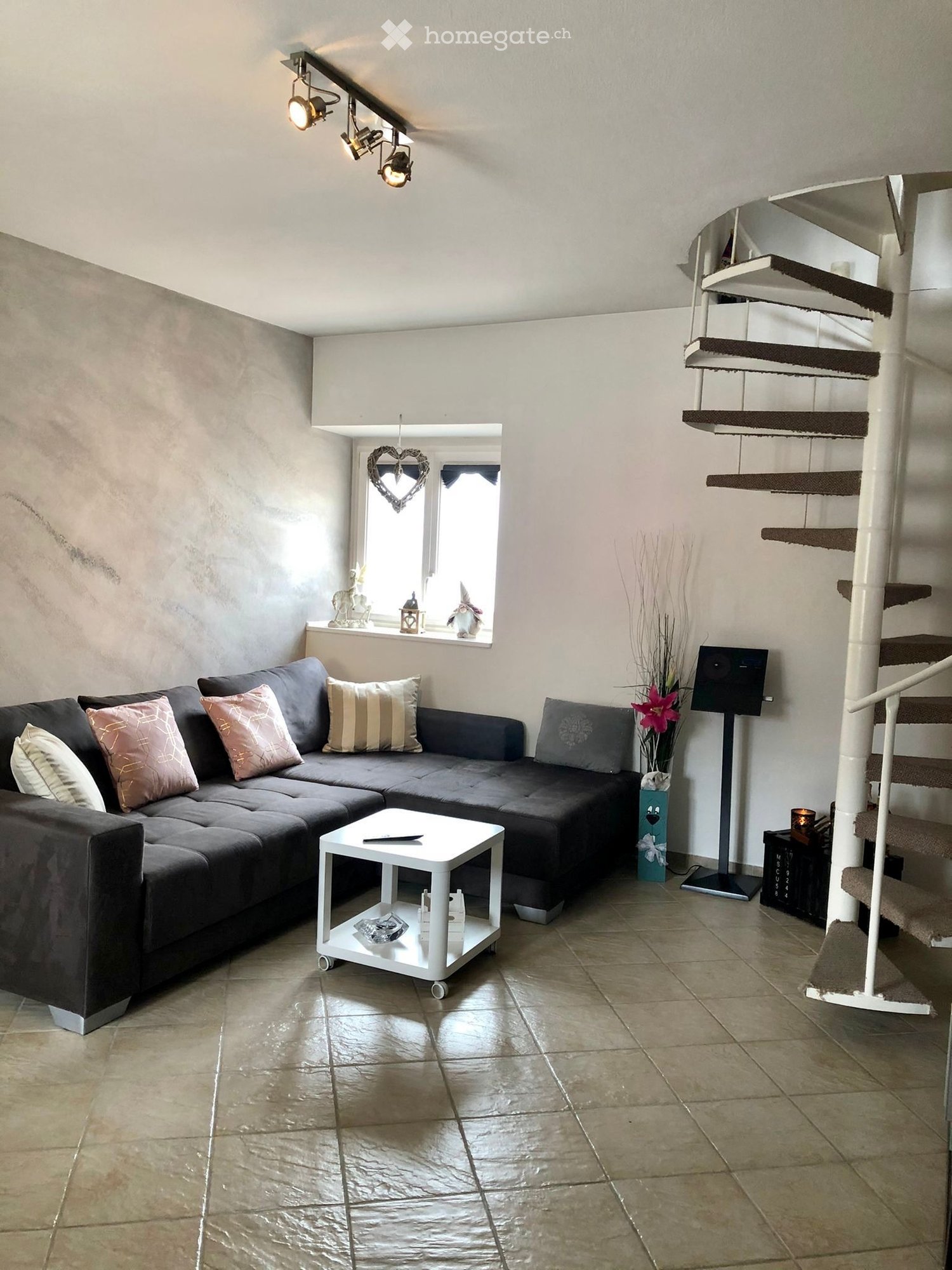 7 Zimmer Einfamilienhaus, Foto 2 von 5