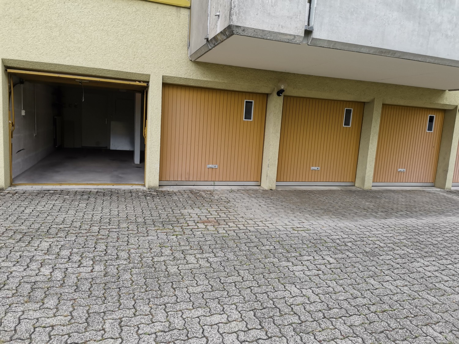 Garage, Foto 3 von 3