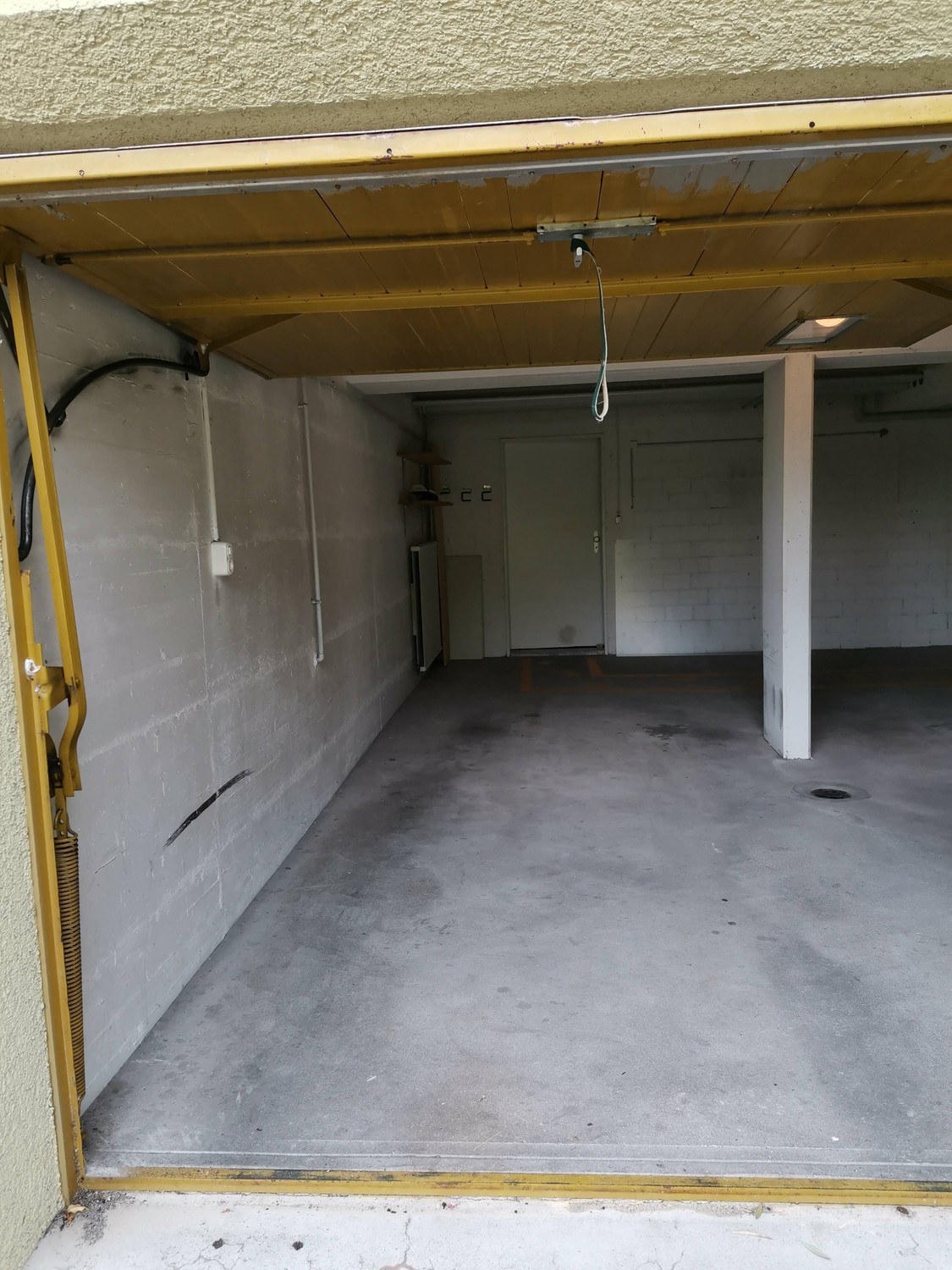 Garage, Foto 2 von 3