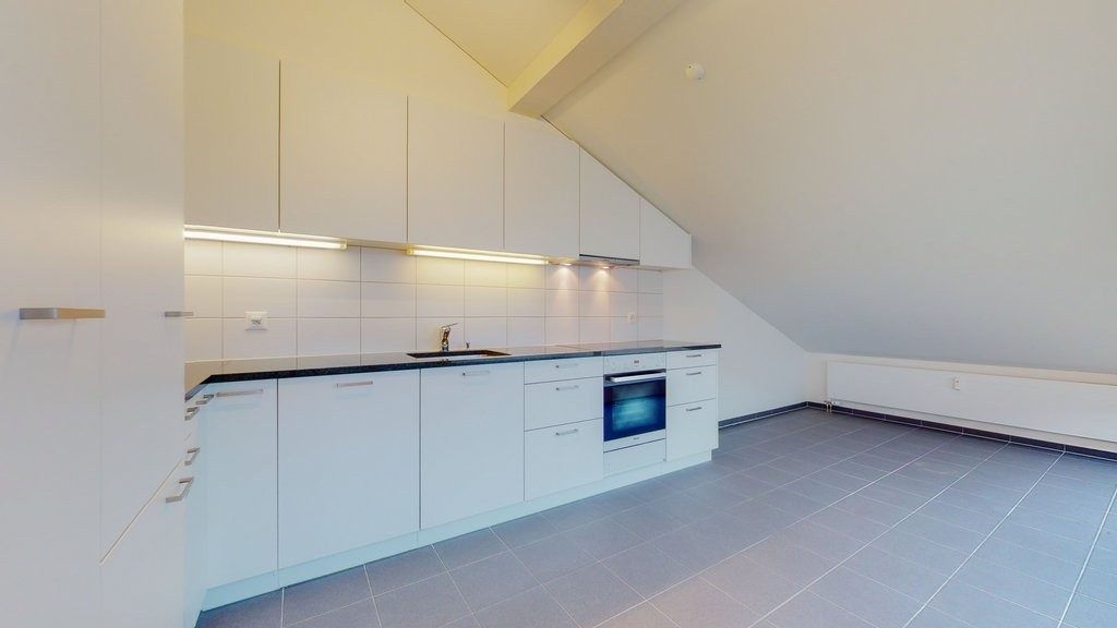 3 ½ rooms roof flat, Foto 1 von 10