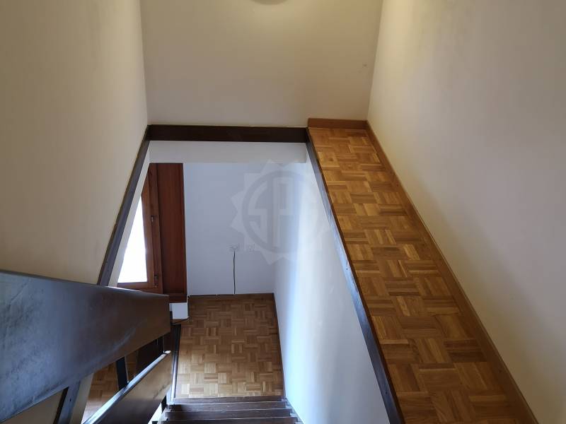 4-Zimmer-Wohnung