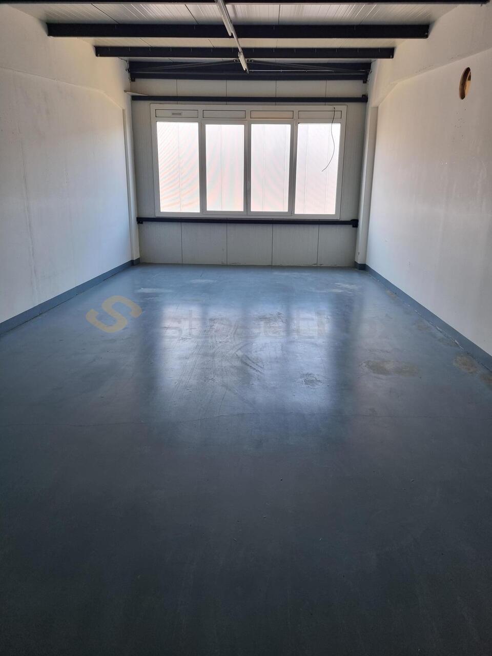 120m² Gewerbe, Foto 4 von 5