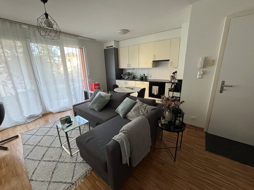 2 ½ Zimmer-Wohnung, Foto 2 von 6