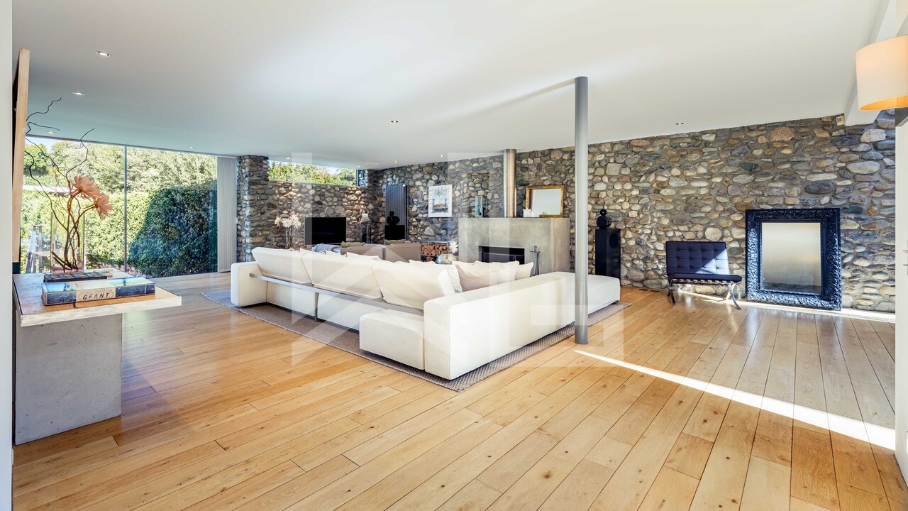 4 rooms single house
