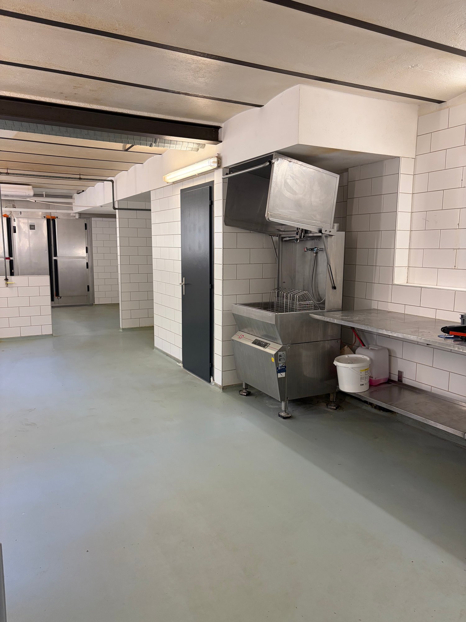 150m² commerciale
