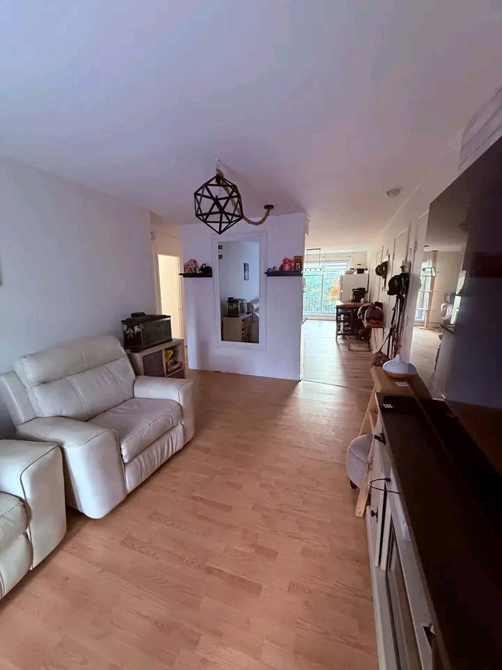 Furnished flat, Foto 2 von 3