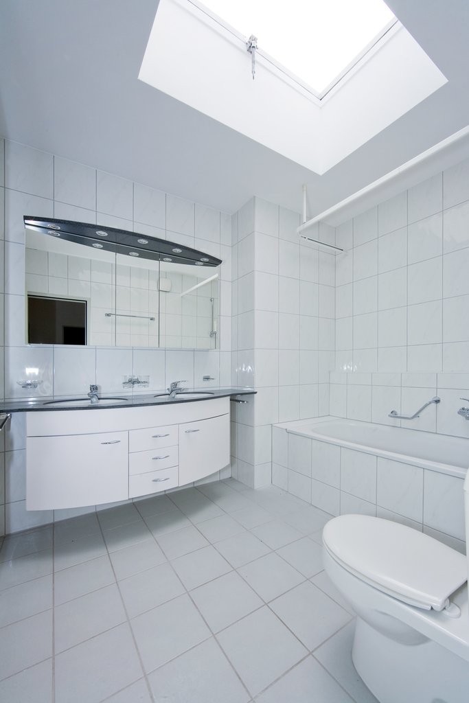 8 rooms apartment