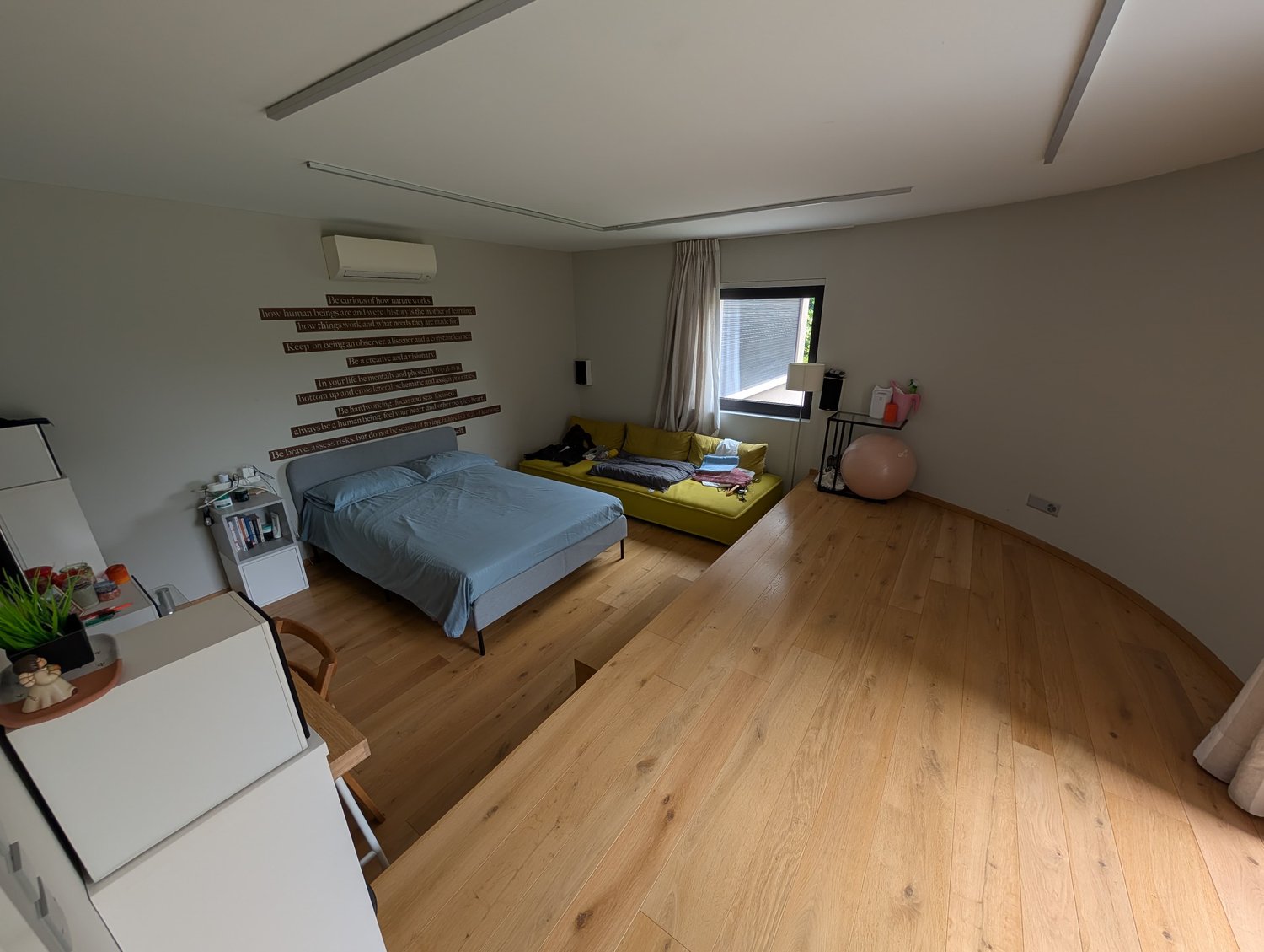 1 pièce chambre individuelle