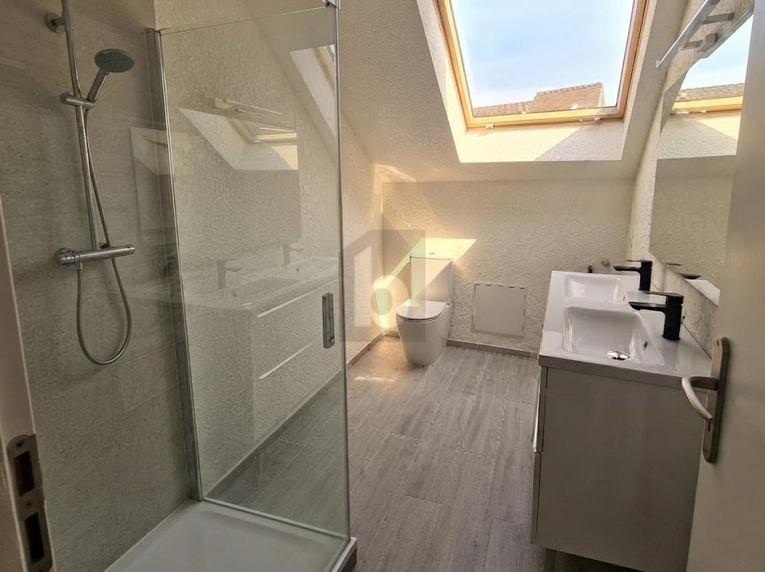 3-Zimmer-Attikawohnung, Foto 3 von 4