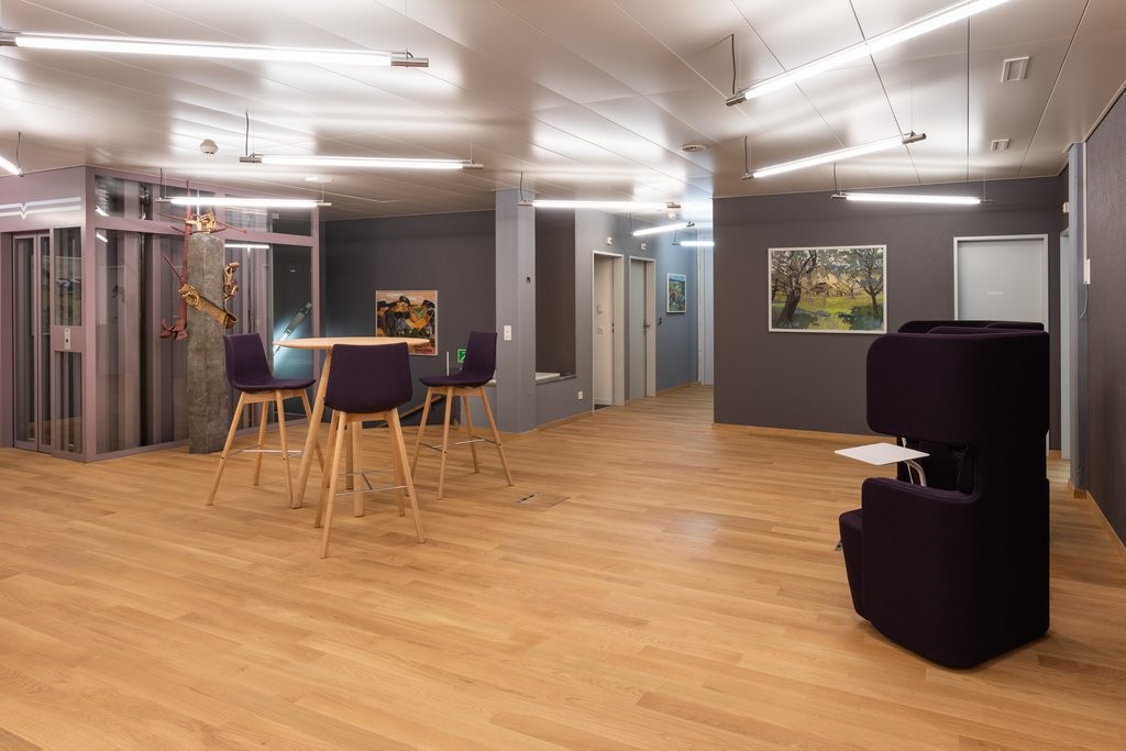 23m² office