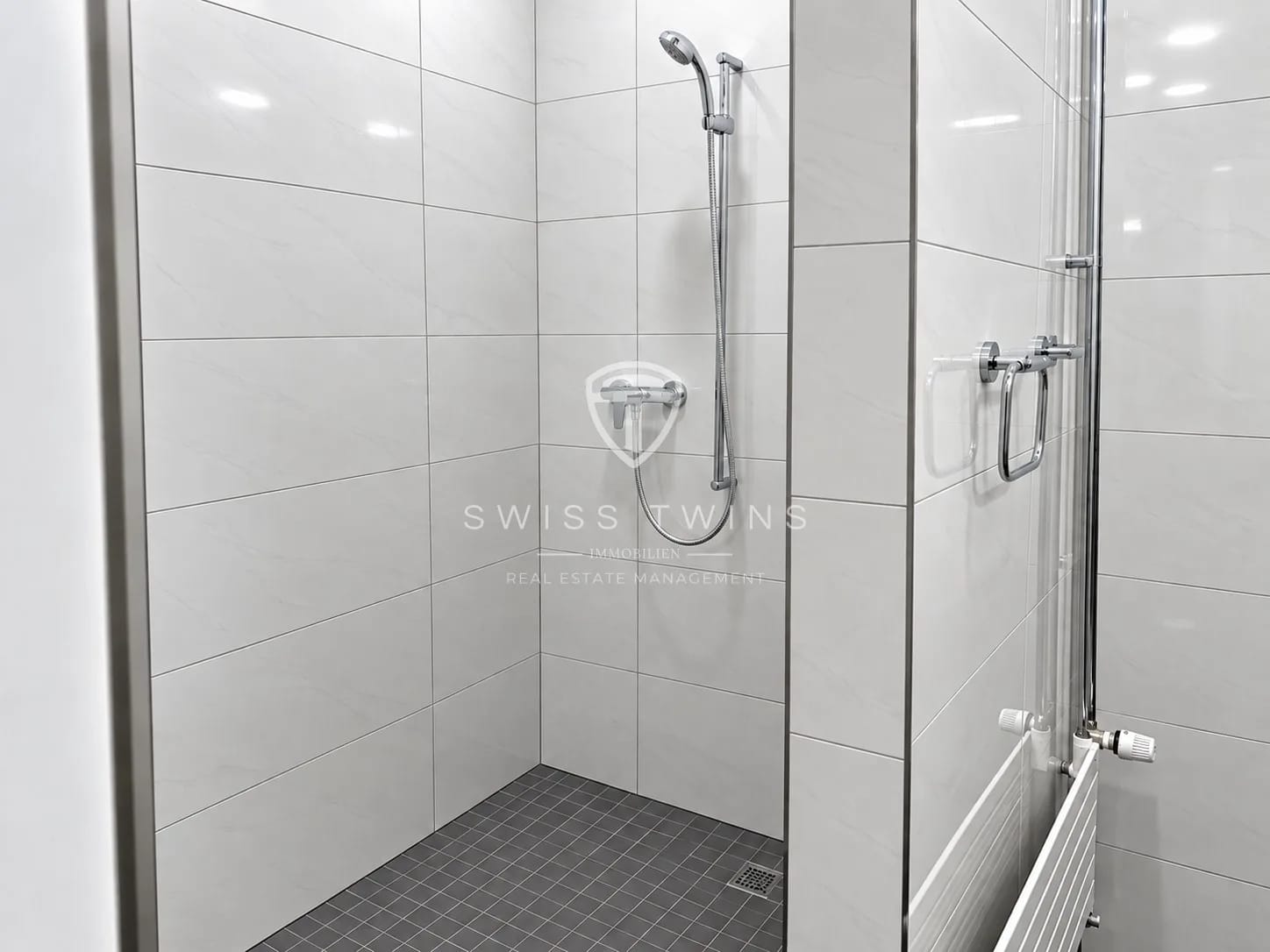 4196m² commerciale