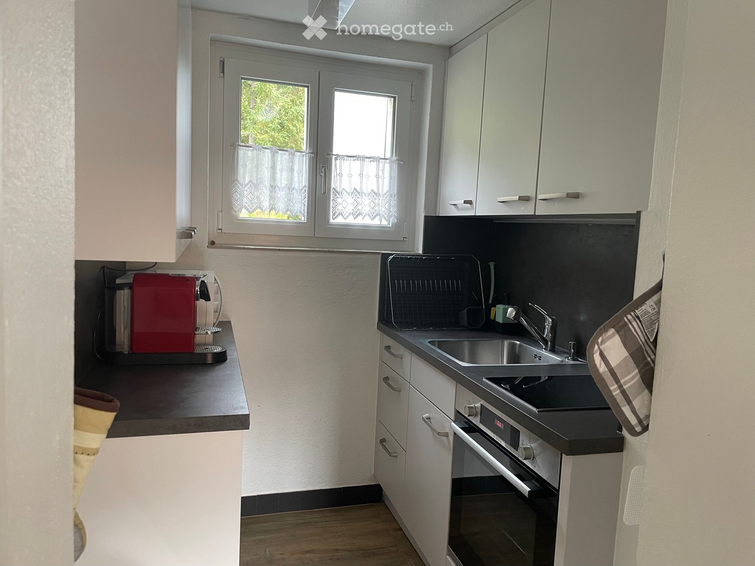 2 rooms single house