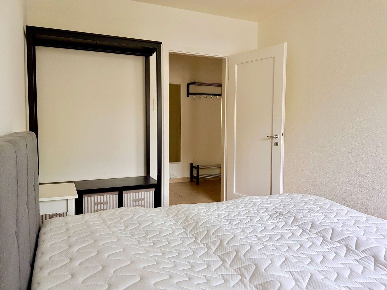 Zimmer in einer Wohngemeinschaft, Foto 7 von 9