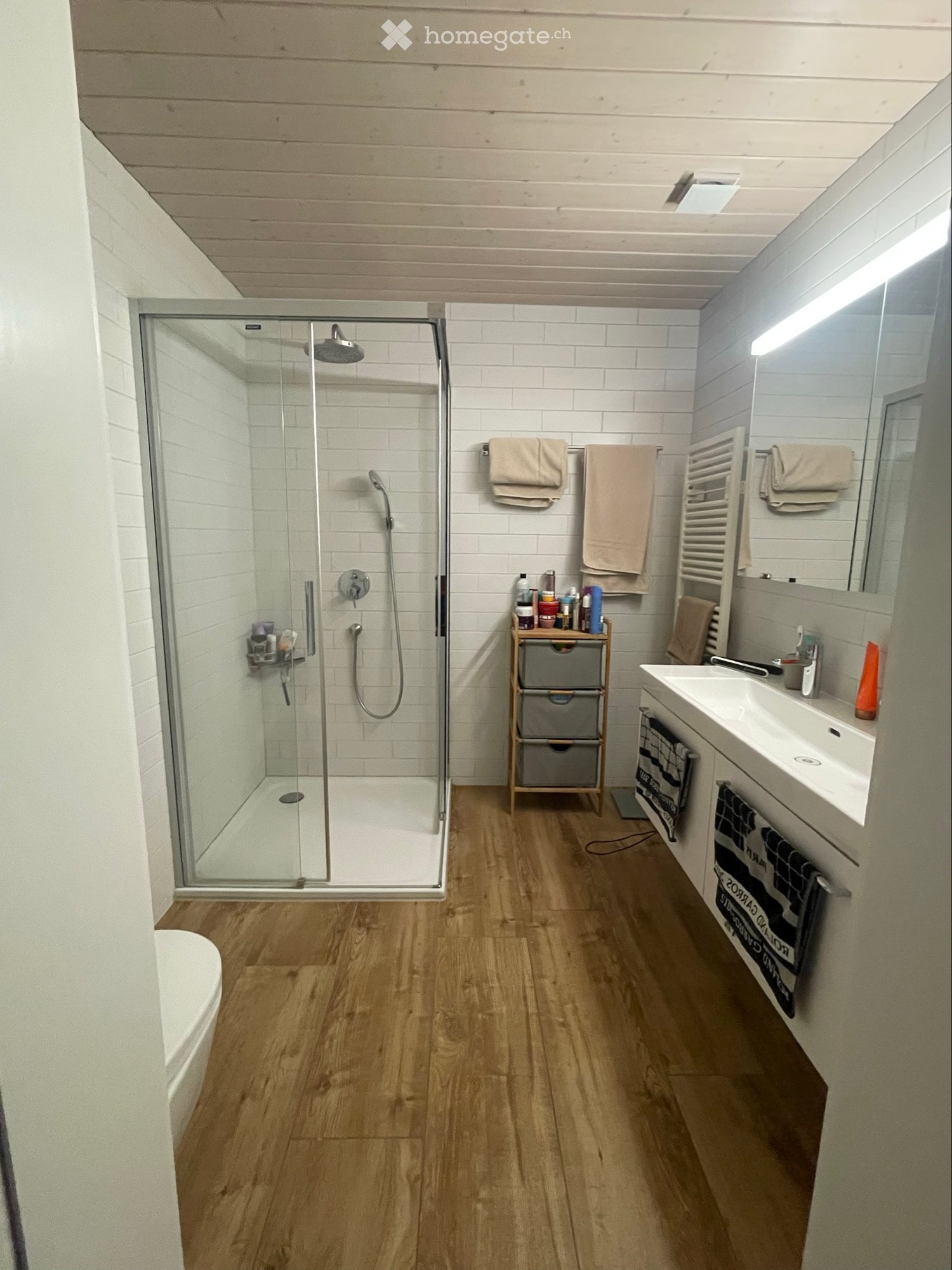 6 Zimmer Wohnung, Foto 2 von 5