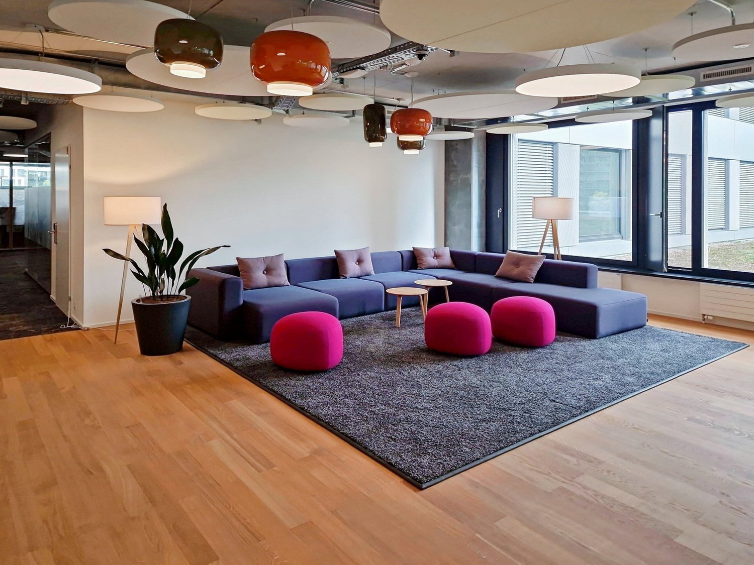Office, foto 3 di 7