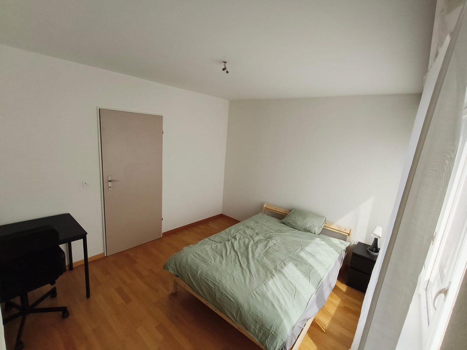 Zimmer in einer Wohngemeinschaft, Foto 2 von 5