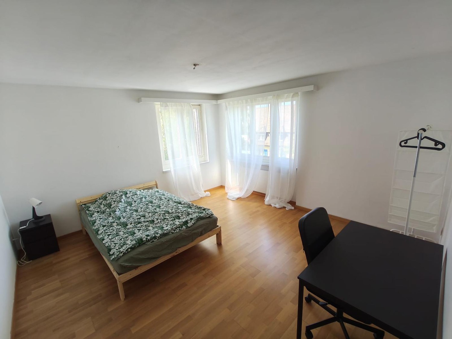 Zimmer in einer Wohngemeinschaft, Foto 3 von 5