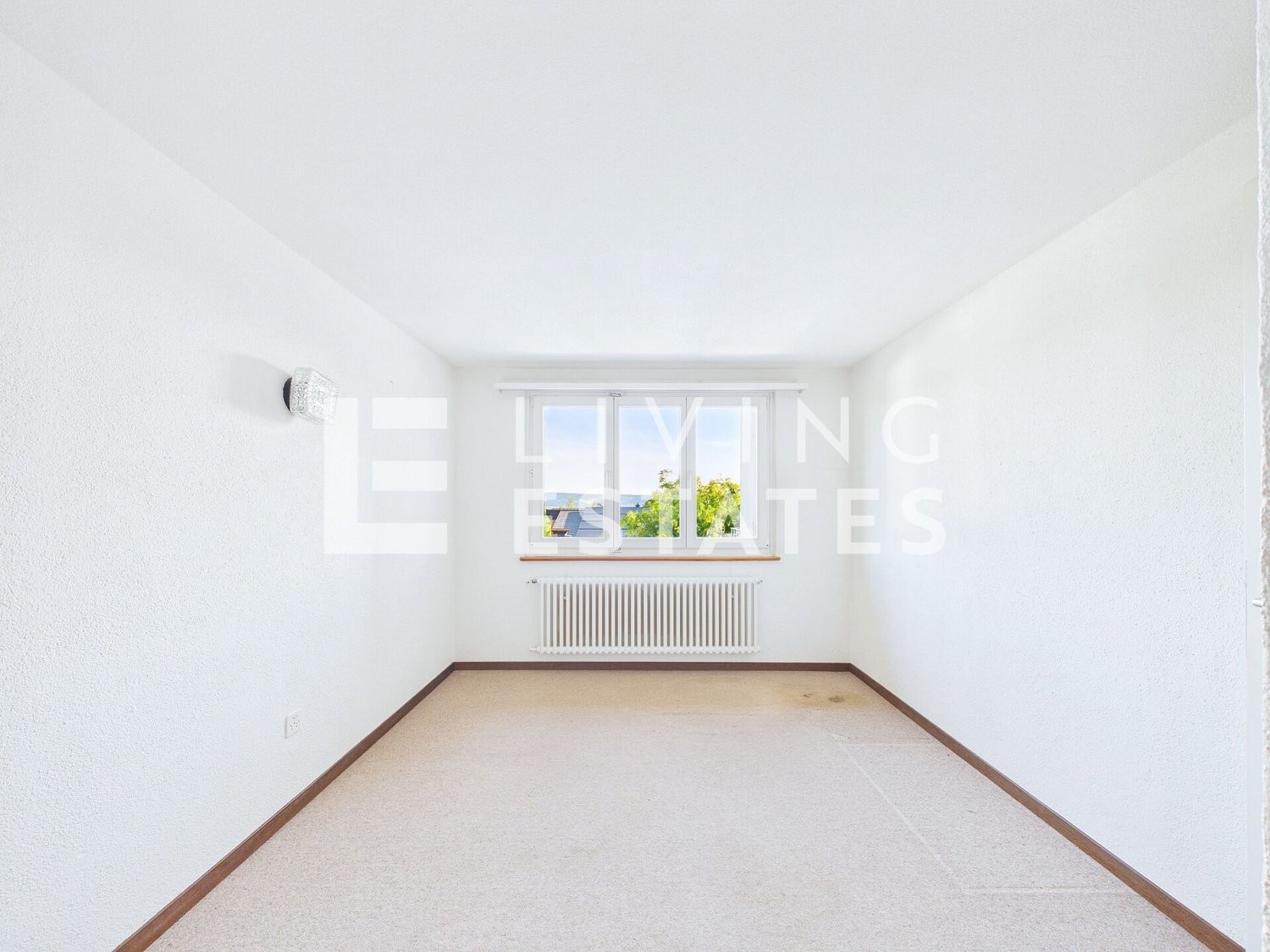 8 rooms single house