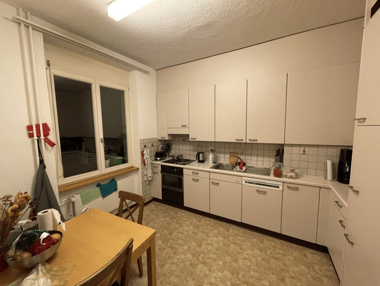 Zimmer in einer Wohngemeinschaft, Foto 3 von 5