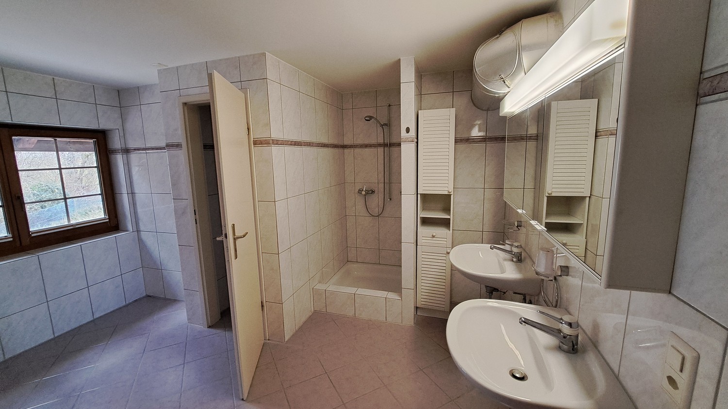 Room in a shared flat, Foto 5 von 9