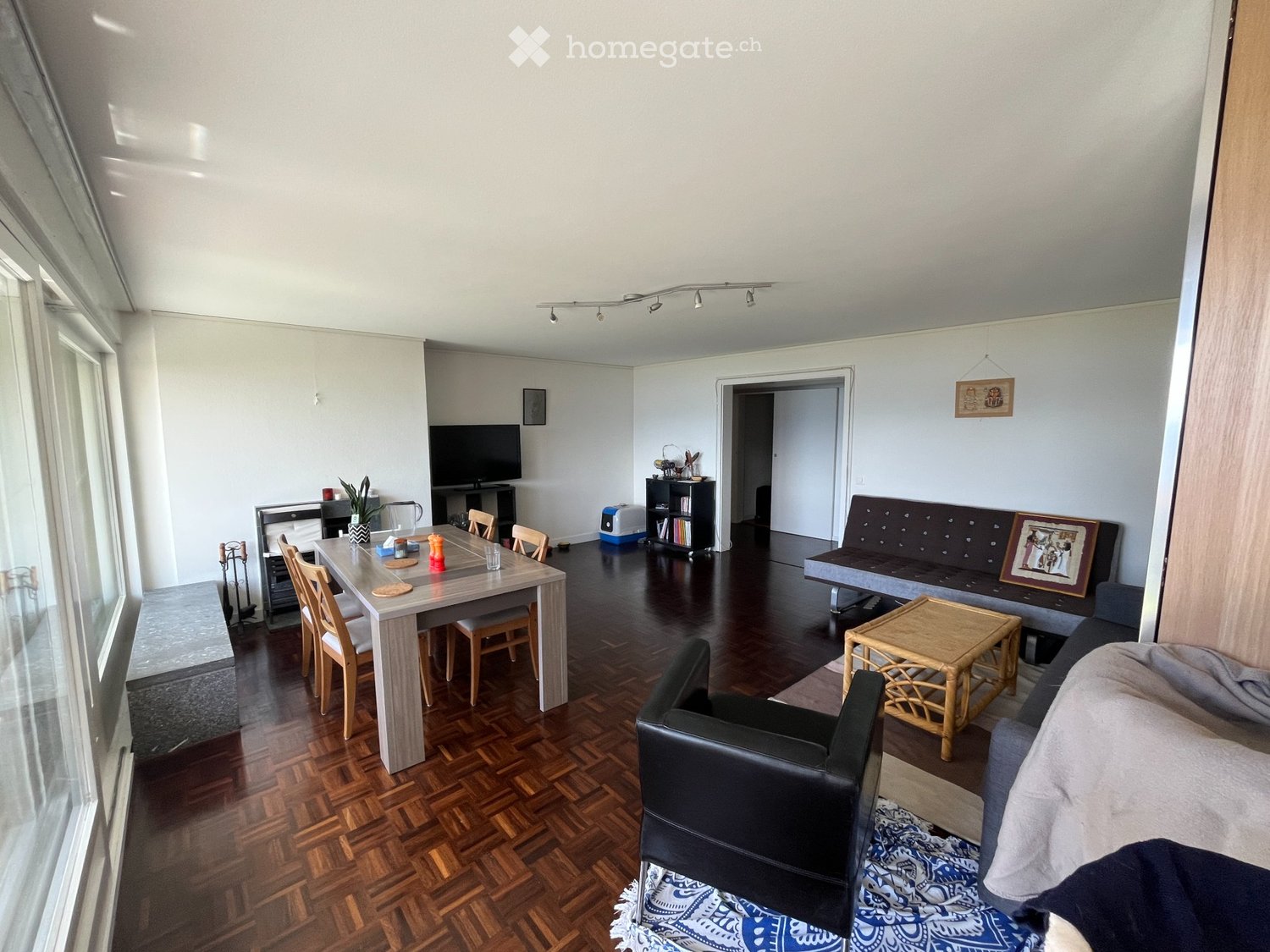 1 room single room